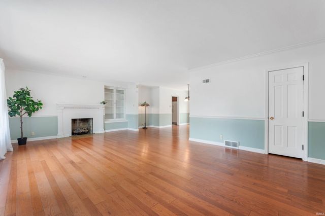 4005 S Memorial Drive, New Castle, IN 47362