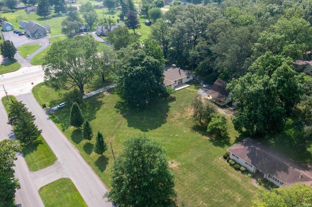 4005 S Memorial Drive, New Castle, IN 47362