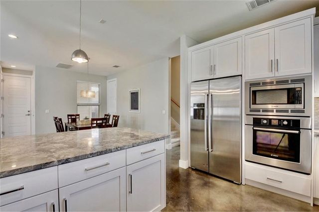 701 E 49th ST B, Austin, TX 78751