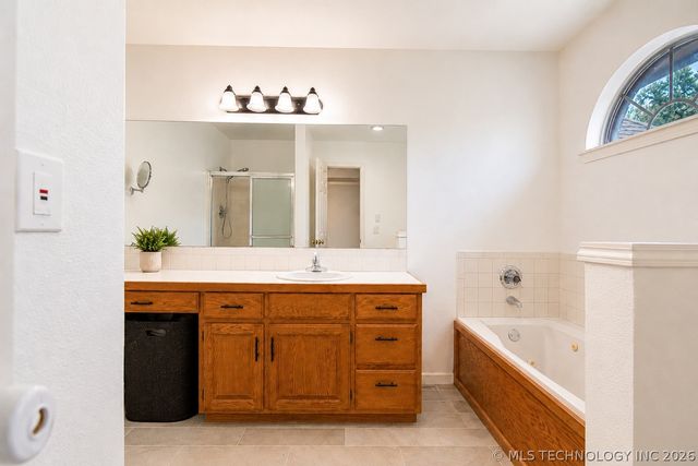 12411 E 80th Court North, Owasso, OK 74055