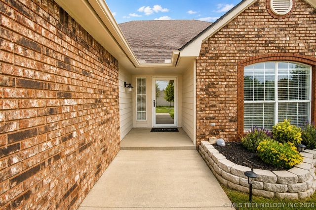 12411 E 80th Court North, Owasso, OK 74055