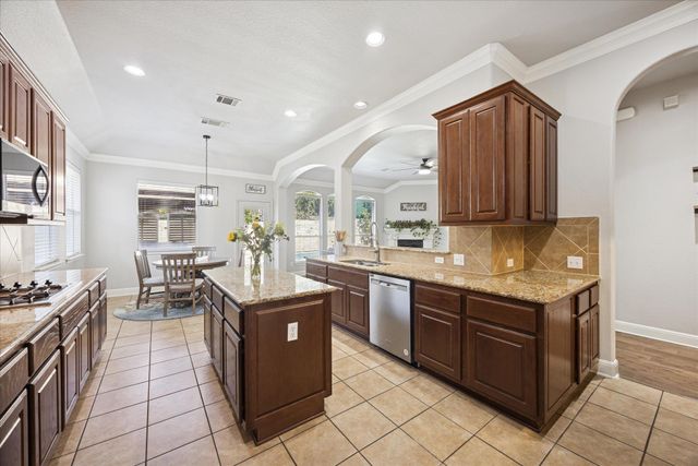 2309 First VW, Leander, TX 78641