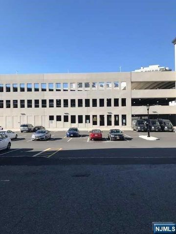 2033 Lemoine Avenue 201, Fort Lee, NJ 07024