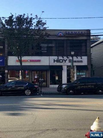 2033 Lemoine Avenue 201, Fort Lee, NJ 07024