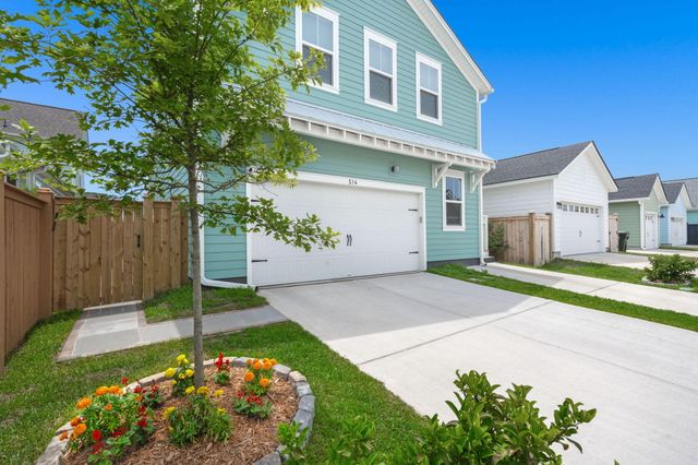 514 Rustling Tree Court, Summerville, SC 29486