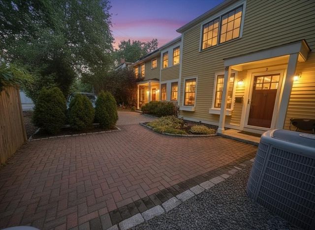 88 Pearl Street 2, Cambridge, MA 02139