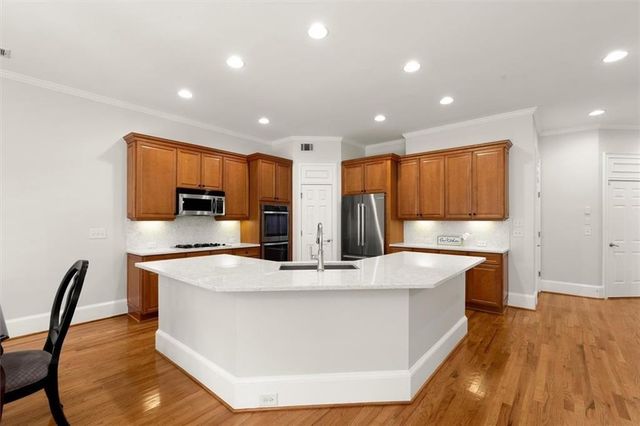 6239 Spalding Dr, Peachtree Corners, GA 30092
