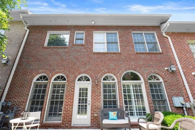6239 Spalding Dr, Peachtree Corners, GA 30092