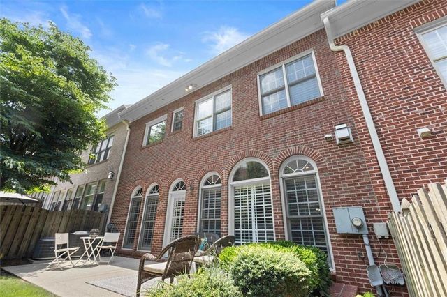 6239 Spalding Dr, Peachtree Corners, GA 30092