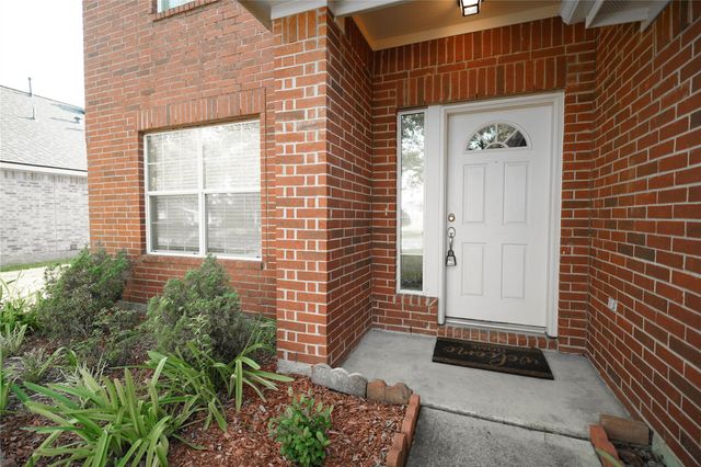 8315 Cardamon Lane, Baytown, TX 77521