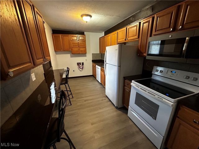 703 9th Street, Marietta, OH 45750