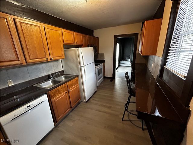 703 9th Street, Marietta, OH 45750