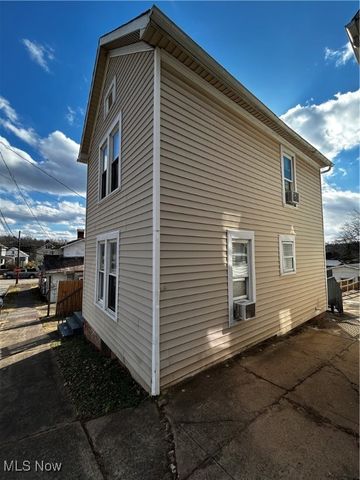 703 9th Street, Marietta, OH 45750