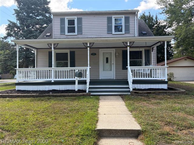 32609 Donnelly Street, Garden City, MI 48135