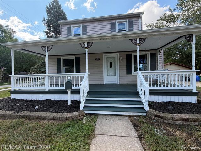 32609 Donnelly Street, Garden City, MI 48135