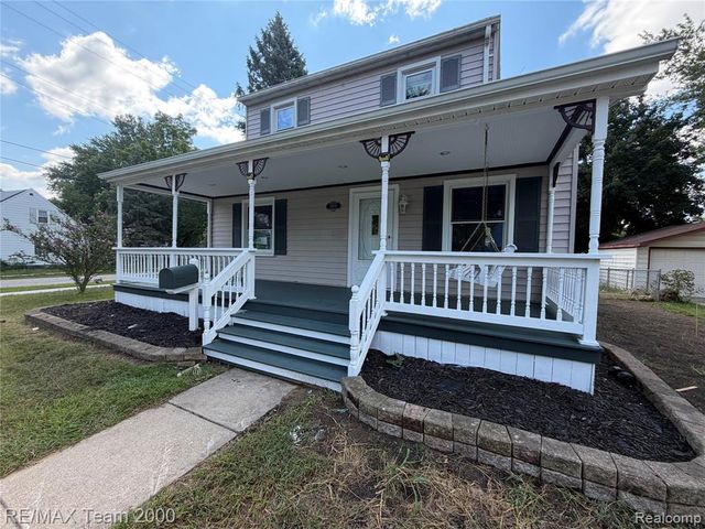 32609 Donnelly Street, Garden City, MI 48135