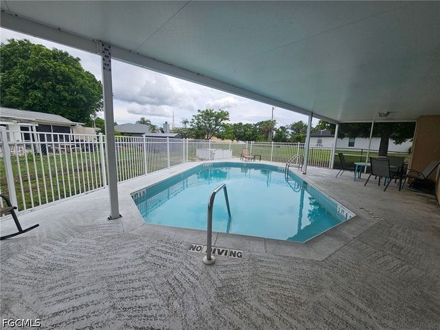 4030 Coronado PKWY 101, Cape Coral, FL 33904