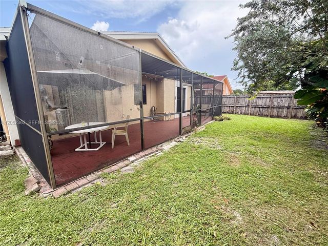 3620 Farragut Street, Hollywood, FL 33021
