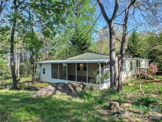 11 Rector Road, Weaverville, NC 28787