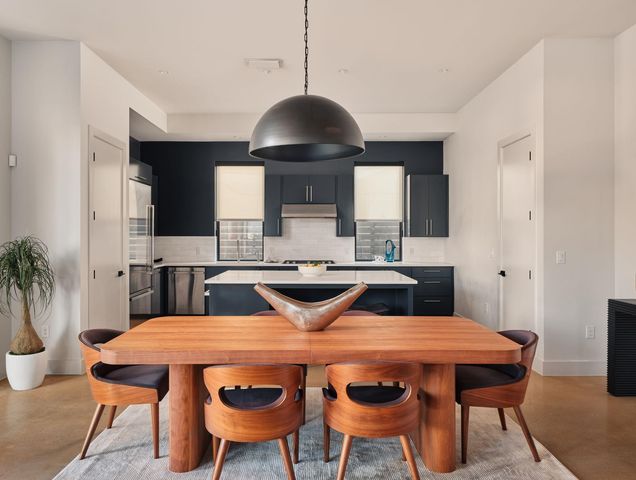 208 El Paso ST, Austin, TX 78704