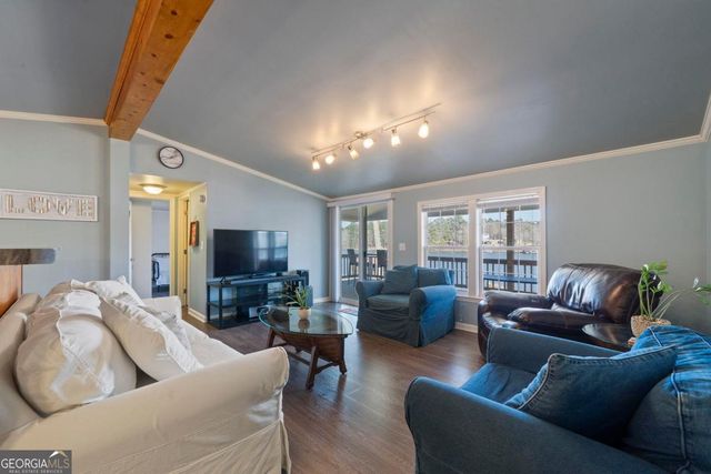 344 Possum Point Drive, Eatonton, GA 31024