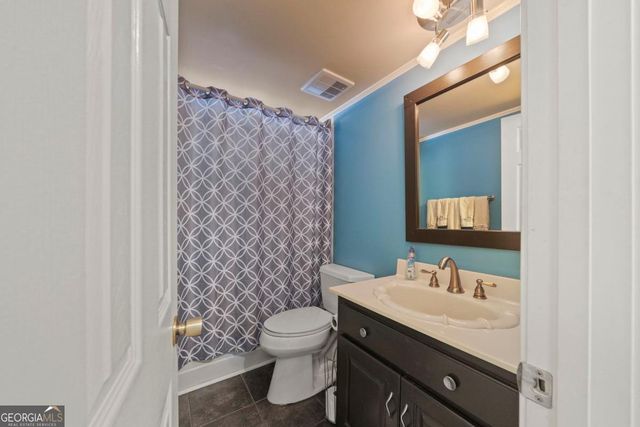 344 Possum Point Drive, Eatonton, GA 31024