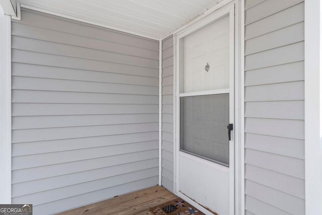 344 Possum Point Drive, Eatonton, GA 31024