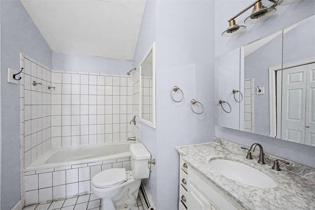 18 Woodbrook Drive, Ridge, NY 11961