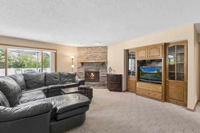 14180 Dehnsfield Road, Rogers, MN 55374
