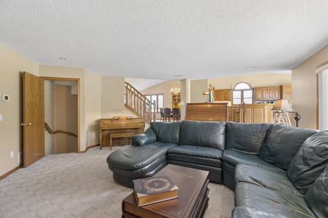 14180 Dehnsfield Road, Rogers, MN 55374