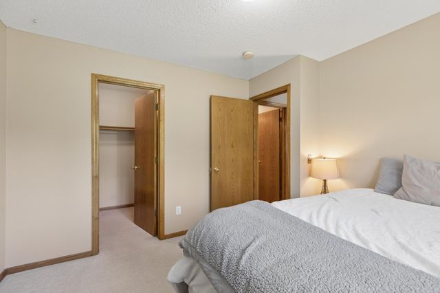 14180 Dehnsfield Road, Rogers, MN 55374
