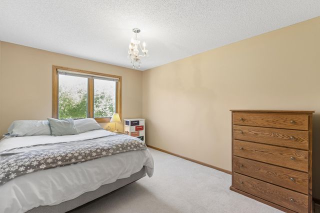 14180 Dehnsfield Road, Rogers, MN 55374
