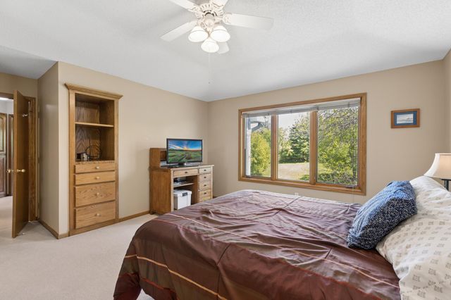 14180 Dehnsfield Road, Rogers, MN 55374