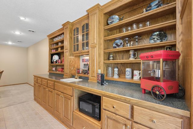 14180 Dehnsfield Road, Rogers, MN 55374