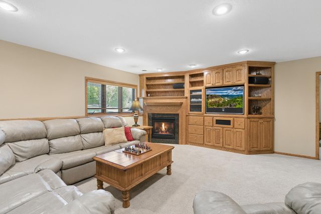 14180 Dehnsfield Road, Rogers, MN 55374