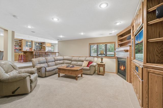 14180 Dehnsfield Road, Rogers, MN 55374