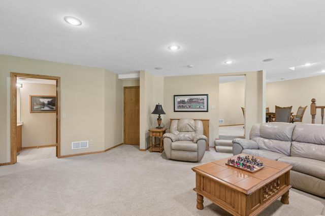 14180 Dehnsfield Road, Rogers, MN 55374