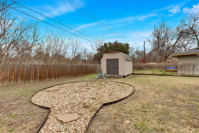 2909 Burning Oak DR, Austin, TX 78704