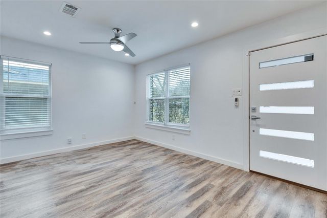 2909 Burning Oak DR, Austin, TX 78704