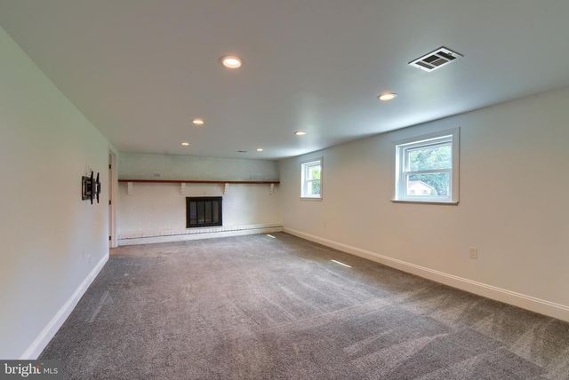 560 BOXWOOD LANE, Carlisle, PA 17015