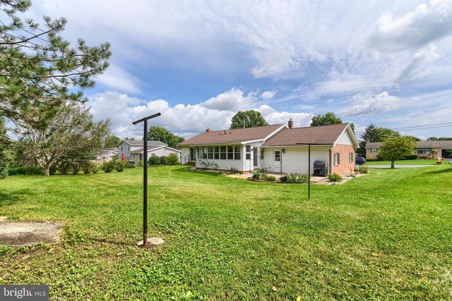 560 BOXWOOD LANE, Carlisle, PA 17015