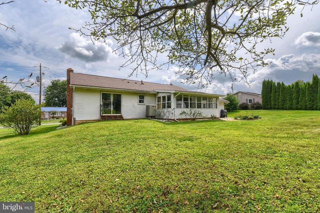 560 BOXWOOD LANE, Carlisle, PA 17015