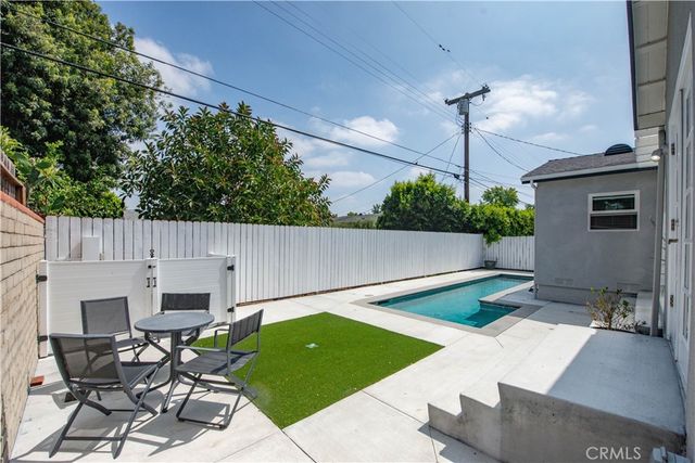17343 Martha Street, Encino, CA 91316