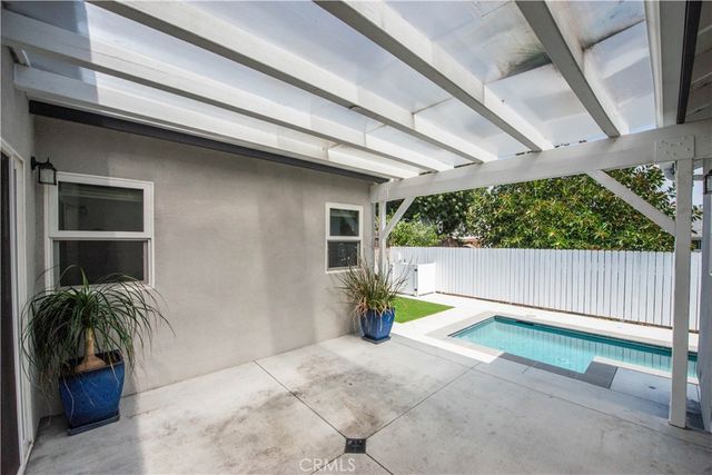 17343 Martha Street, Encino, CA 91316