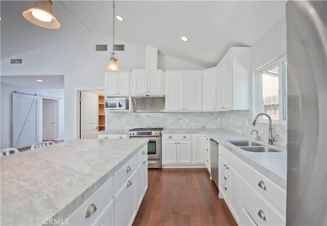 17343 Martha Street, Encino, CA 91316