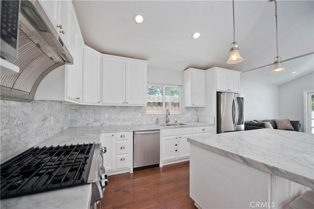 17343 Martha Street, Encino, CA 91316