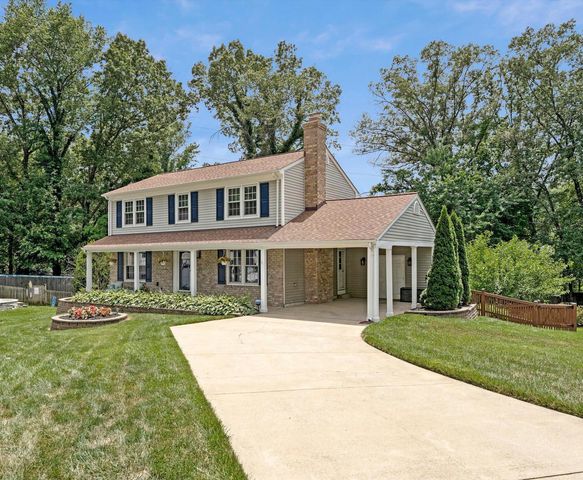 5636 FORT CORLORAN DR, Burke, VA 22015
