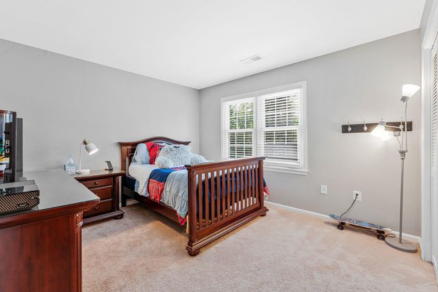 5636 FORT CORLORAN DR, Burke, VA 22015