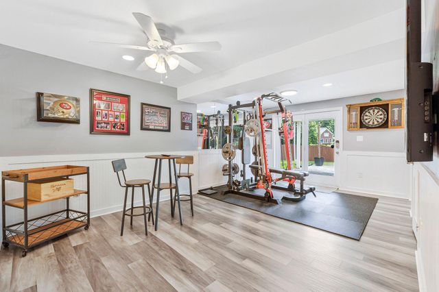 5636 FORT CORLORAN DR, Burke, VA 22015