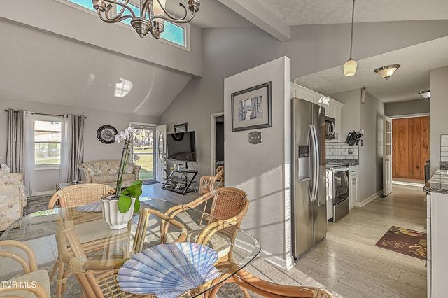 1023 Starling Drive, Kingsport, TN 37660
